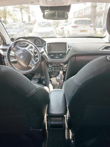 מודעת רכב פיג'ו 208