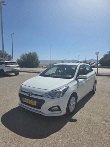 מודעת רכב יונדאי i20