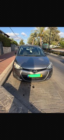 מודעת רכב יונדאי i20
