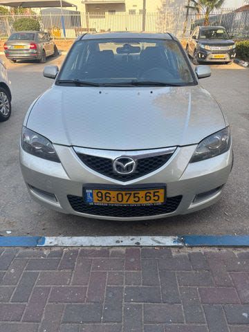 מודעת רכב מאזדה 3