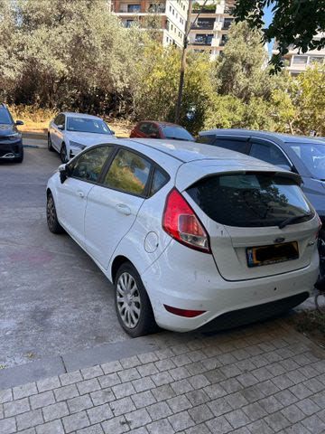 מודעת רכב פורד פיאסטה
