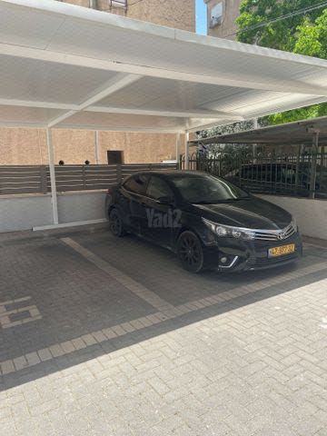 מודעת רכב טויוטה קורולה