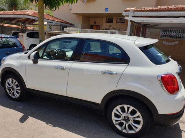 מודעת רכב פיאט 500X