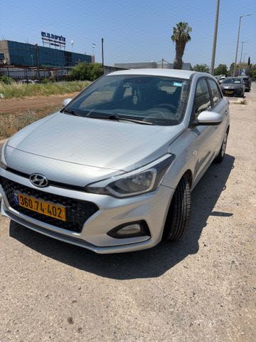 מודעת רכב יונדאי i20