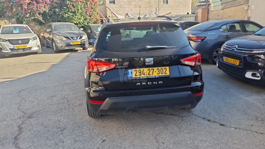 מודעת רכב סיאט ארונה