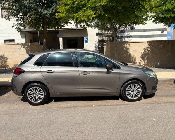 C4 Puretec Comfort אוט׳ 1.2 (130 כ״ס)