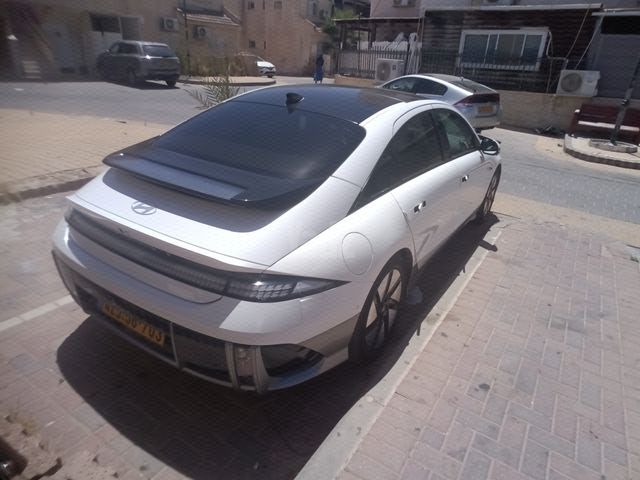 מודעת רכב יונדאי איוניק 6