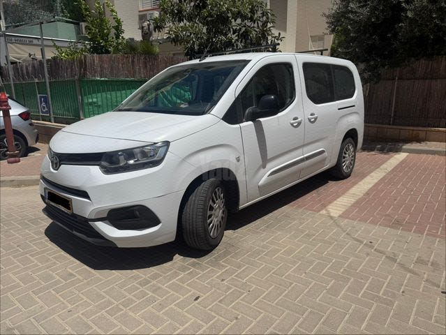 מודעת רכב טויוטה פרואייס סיטי