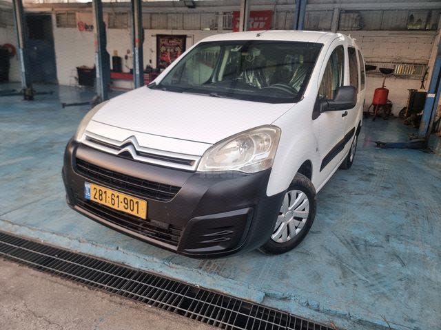 ברלינגו  Comfort Plus ידני 1.6 (75 כ״ס)