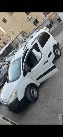 מודעת רכב סיטרואן ברלינגו