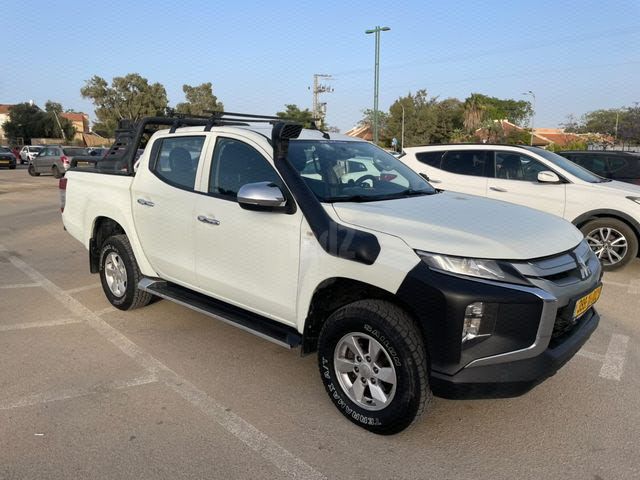 מודעת רכב מיצובישי טרייטון / L200