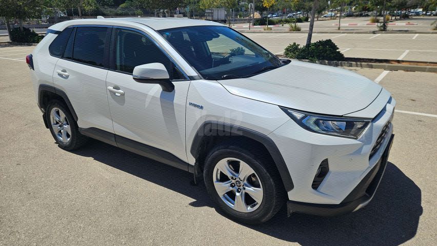 מודעת רכב טויוטה RAV4 2