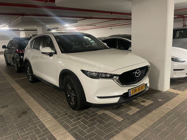 מודעת רכב מאזדה CX-5