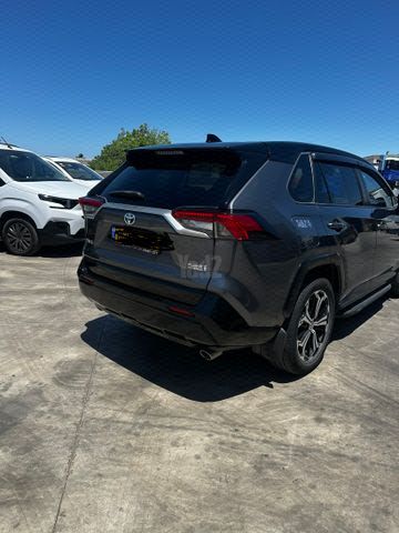 מודעת רכב טויוטה RAV4