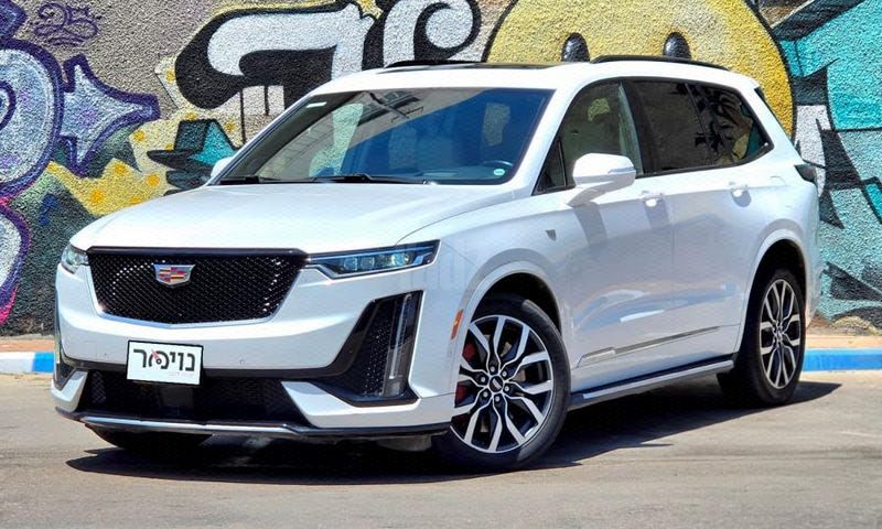 מודעת רכב קאדילק XT6