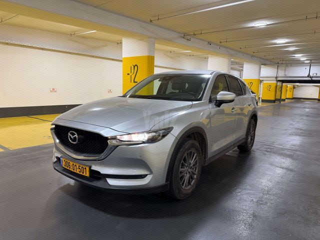 מודעת רכב מאזדה CX-5
