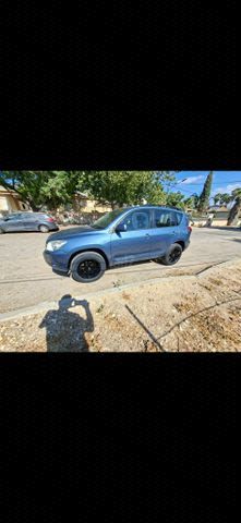 מודעת רכב טויוטה RAV4