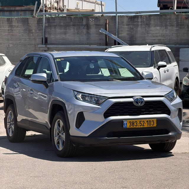מודעת רכב טויוטה RAV4