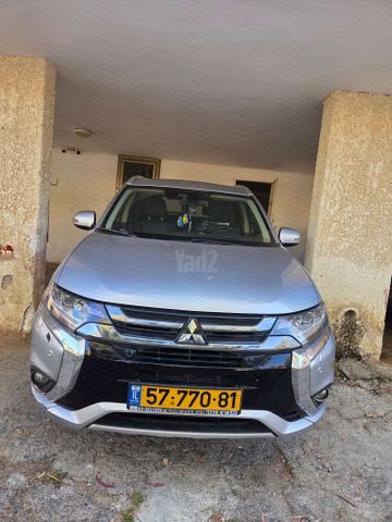 מודעת רכב מיצובישי אאוטלנדר
