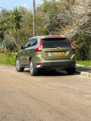 מודעת רכב וולוו XC60
