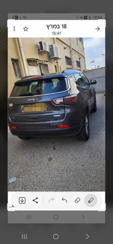 מודעת רכב ג'יפ קומפאס