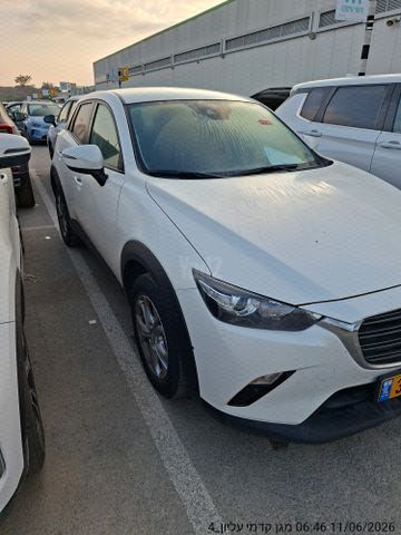 מודעת רכב מאזדה CX-3