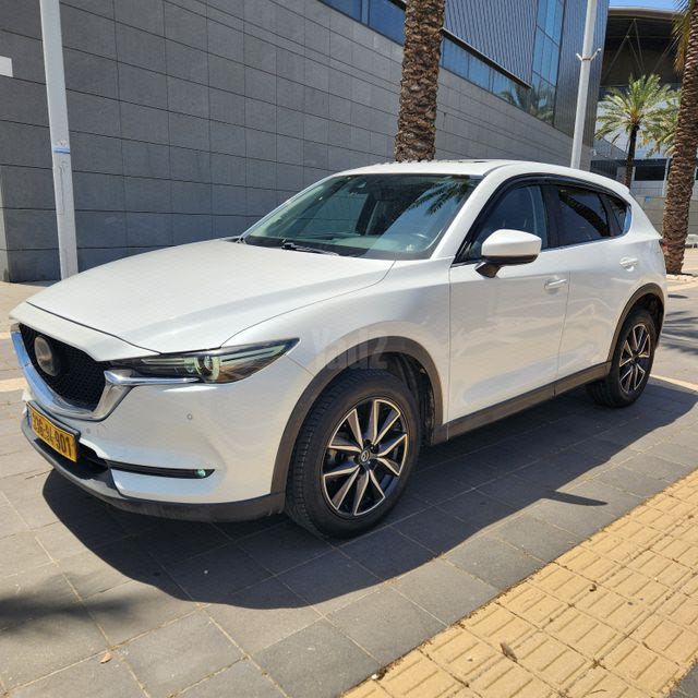 מודעת רכב מאזדה CX-5
