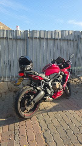 מודעת רכב הונדה CBR650R
