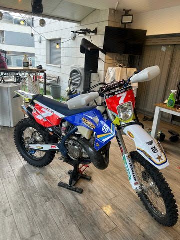 מודעת רכב הוסקוורנה TE250