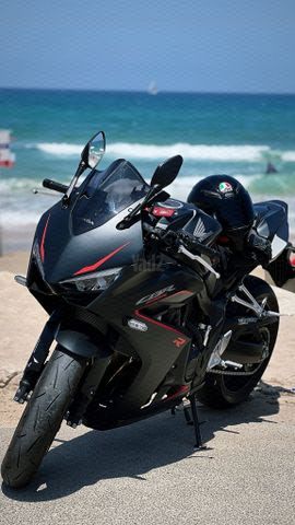 מודעת רכב הונדה CBR650R