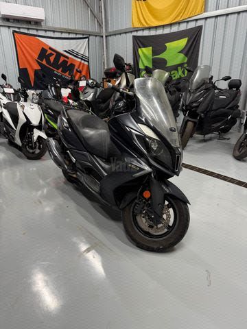 מודעת רכב קימקו דאון-טאון 250ABS