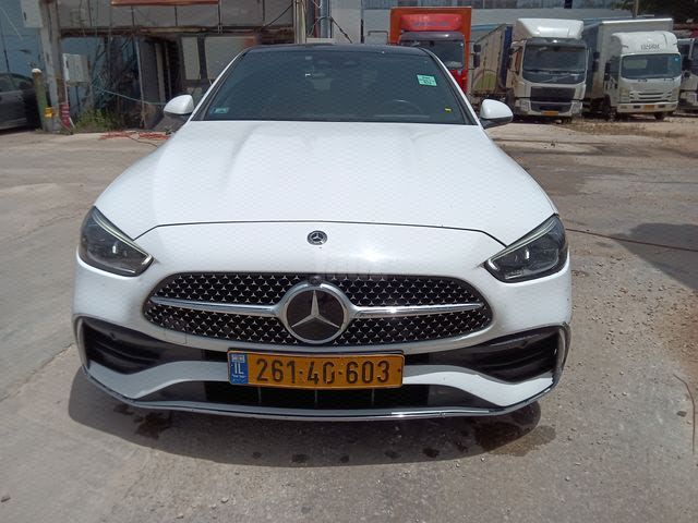 מודעת רכב מרצדס-בנץ C-class