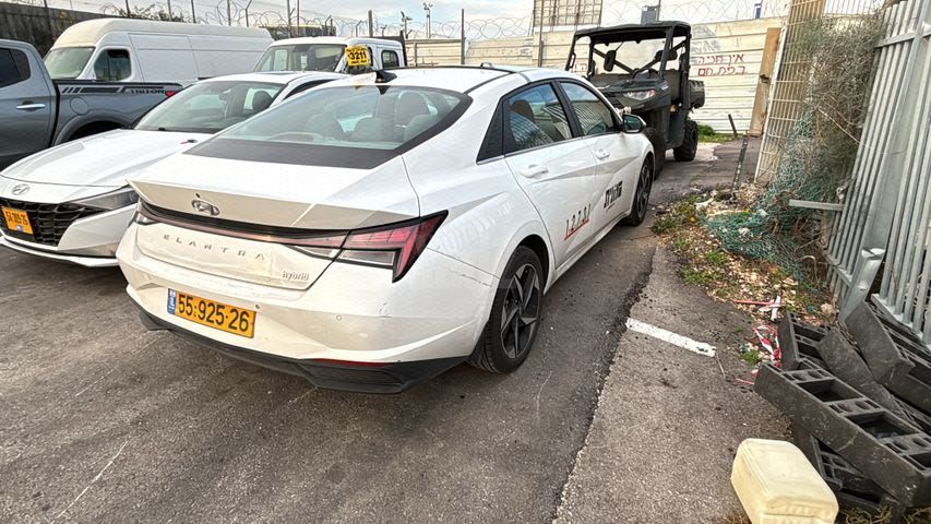 מודעת רכב יונדאי אלנטרה
