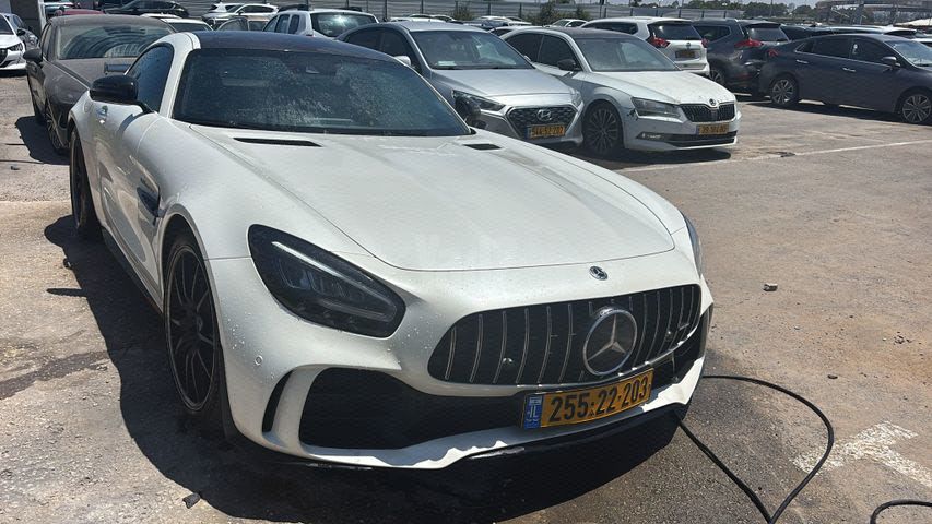 מודעת רכב מרצדס-בנץ AMG GT