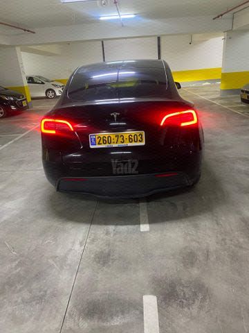 מודעת רכב טסלה מודל Y 1