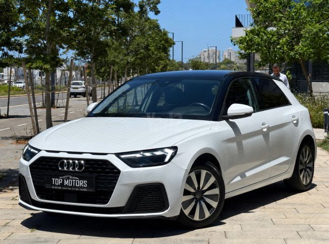 מודעת רכב אאודי A1