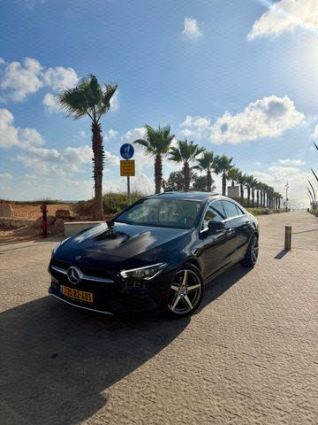 מודעת רכב מרצדס-בנץ CLA