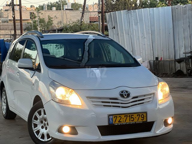 מודעת רכב טויוטה ורסו