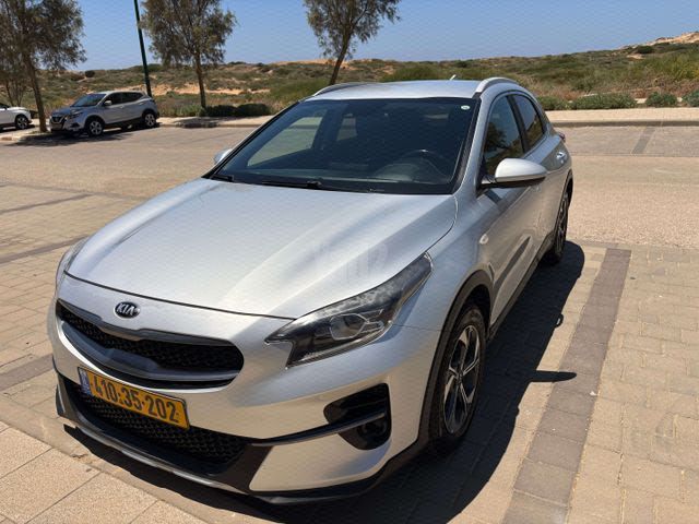 מודעת רכב קיה XCeed 2