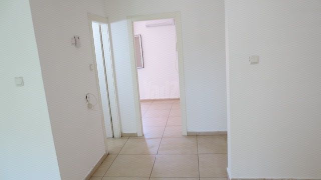 ז'בוטינסקי 21