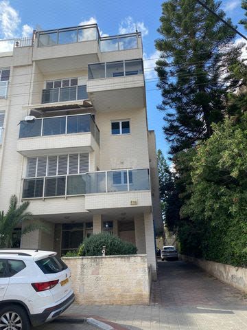מנדלי מוכר ספרים 8