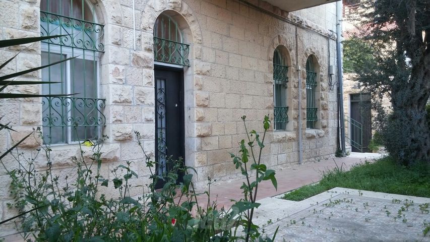 דירת גן למכירה בירושלים (תיווך) — 2