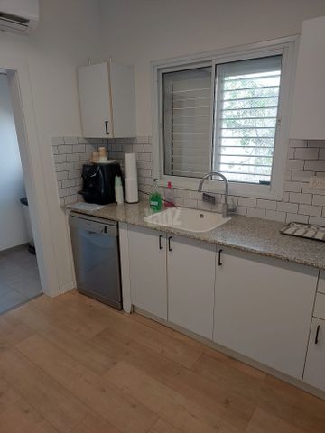 דירה למכירה בתל אביב יפו (תיווך) — 4