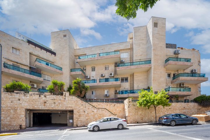 דירה למכירה בירושלים (תיווך) — 5