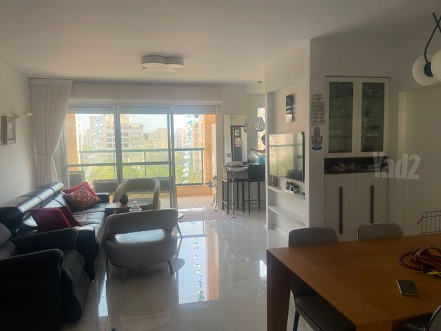דירה להשכרה בתל אביב יפו (תיווך) — 2