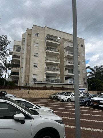 דירה