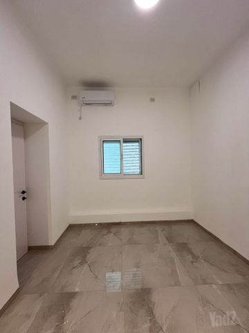 תמונה 8 של דירת 2.5 חדרים להשכרה בחיפה