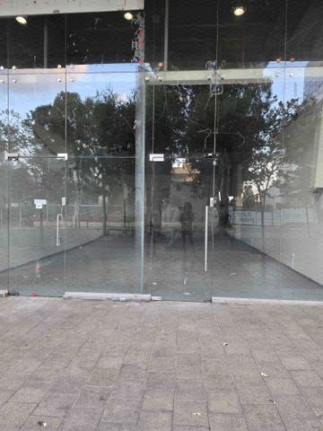 חנויות/ שטח מסחרי