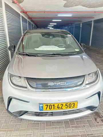 מודעת רכב בי.ווי.די דולפין