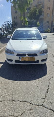 מודעת רכב מיצובישי לנסר